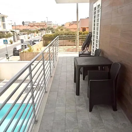 Appartamento By The Sea